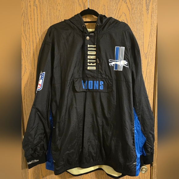 Mitchell & Ness Other - Detroit Lions Throwback Half Zip Wind Breaker - 3X